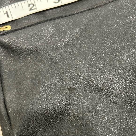 Fossil 1954 Black Cowhide Leather Slim Crossbody Purse Adjustable Strap Bag - Picture 4 of 9